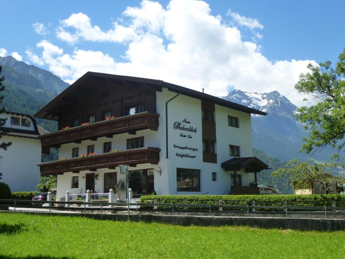 Haus Penkenblick Apartment Mayrhofen Bagian luar foto