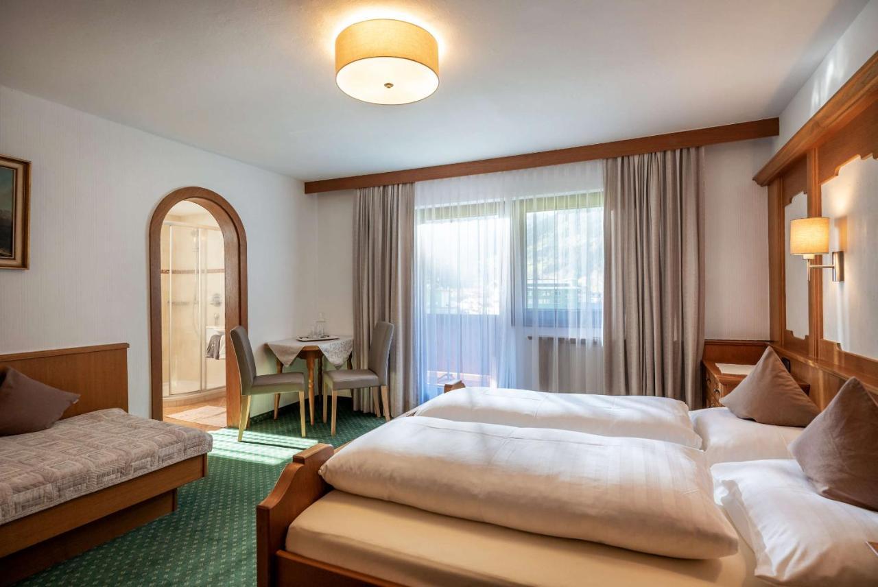Haus Penkenblick Apartment Mayrhofen Bagian luar foto