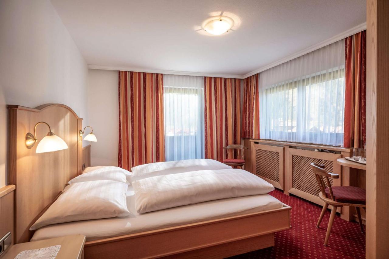 Haus Penkenblick Apartment Mayrhofen Bagian luar foto